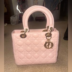 Celeb style Lady D bag in pink w/Strap dupe